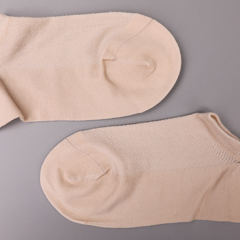 Ultraohuet kammattu puuvilla-, nylon- ja spandex-pintaiset, käsin ommeltut naisten sukat WSD1673