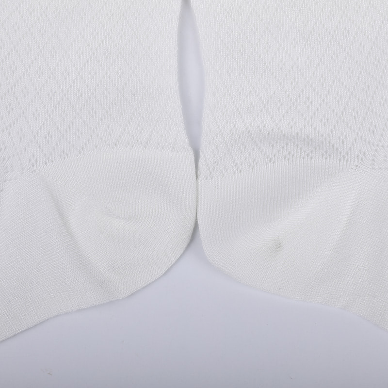 Pehmeä bambukuituinen nylonlaukku, ohuet pienet timanttihousut vapaa-ajan naisten sukat, käsin ommeltut naisten sukat WSD1689