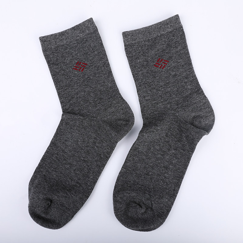 Kampatut puuvillaiset ammoniakkisukat 98% puuvillalanka pieni jacquard käsin ommeltu syksyn ja talven miesten sukat WSD2581