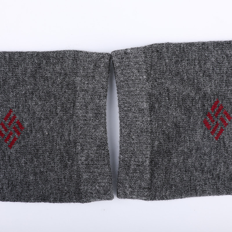 Kampatut puuvillaiset ammoniakkisukat 98% puuvillalanka pieni jacquard käsin ommeltu syksyn ja talven miesten sukat WSD2581