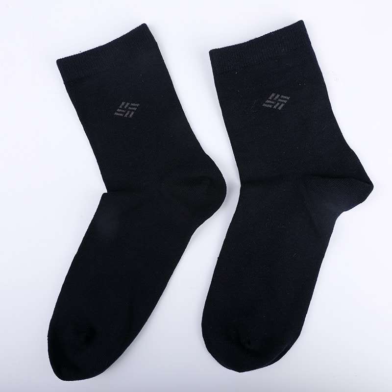 Kampatut puuvillaiset ammoniakkisukat 98% puuvillalanka pieni jacquard käsin ommeltu syksyn ja talven miesten sukat WSD2581
