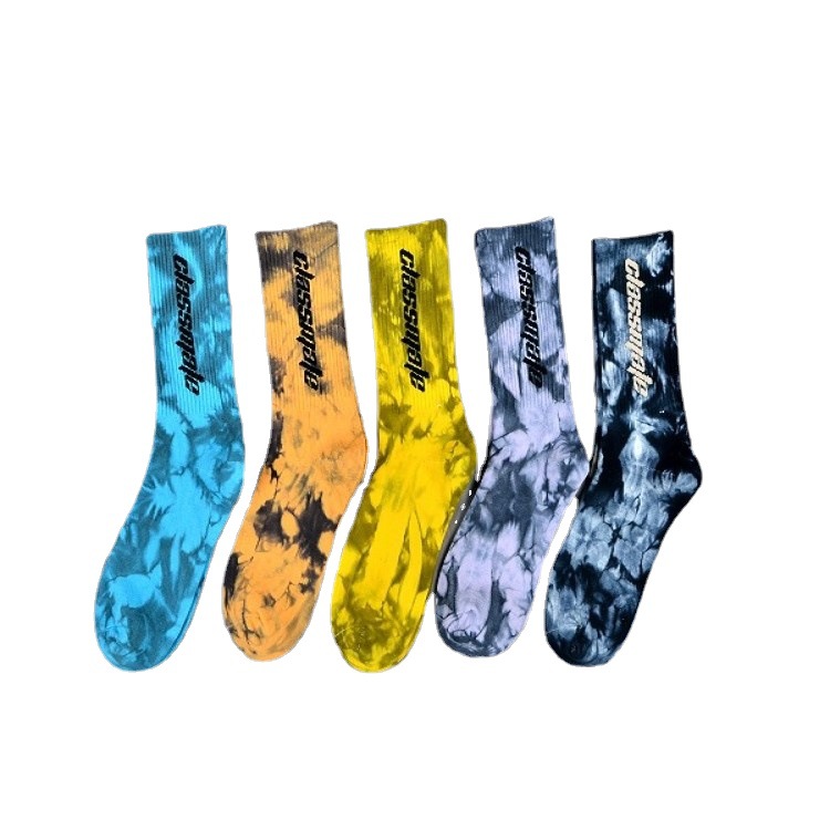 Muotisolmioväri, yksilöllinen Sox Jacquard Oem Crew Street Sport Miesten printtimuotoilijalogo mukautetut sukat